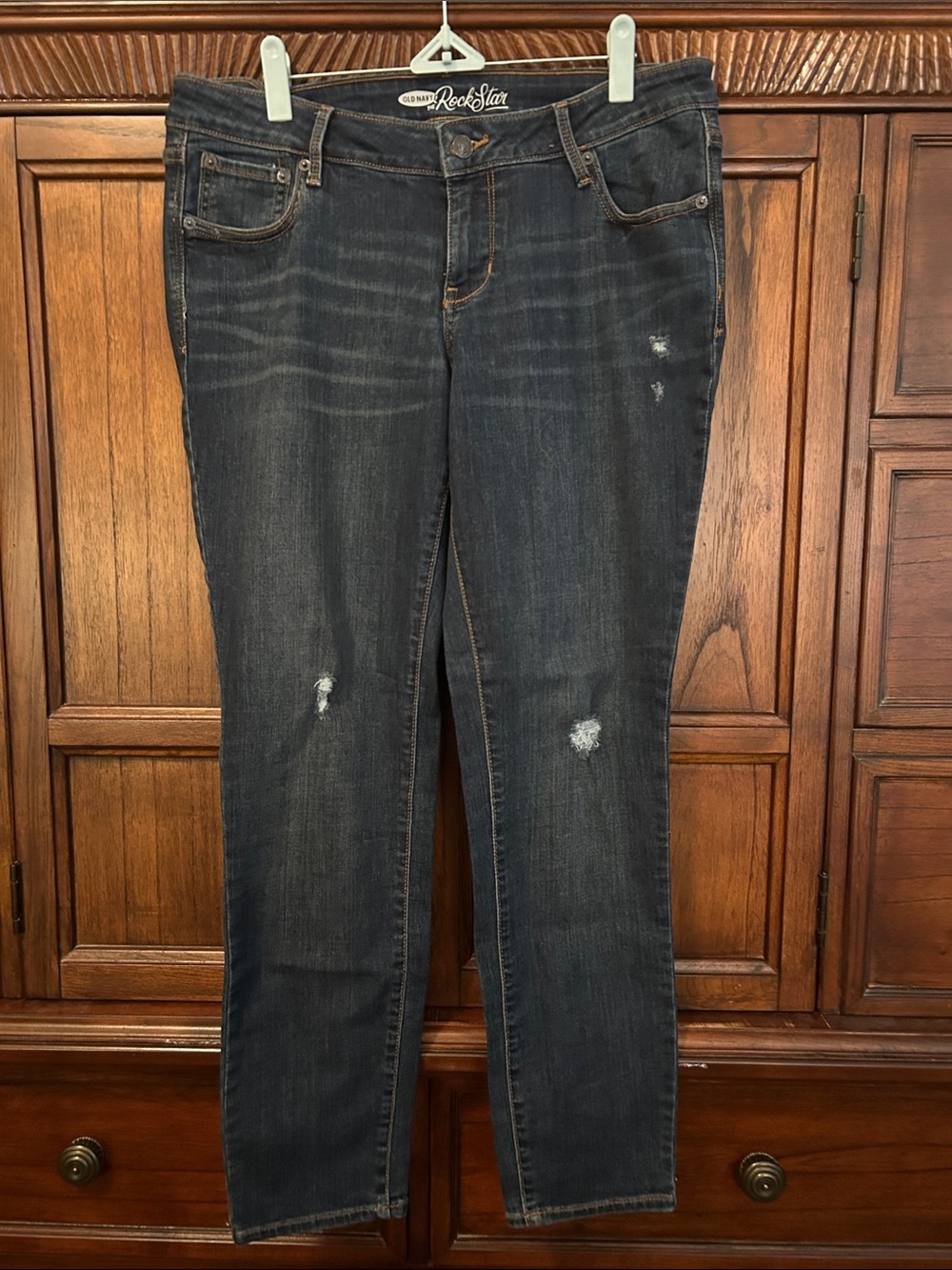 Old Navy Women's Skinny Jeans in Dark Blue with Subtle Distress